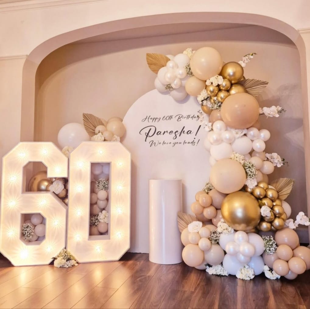 Balloon and backdrop styling