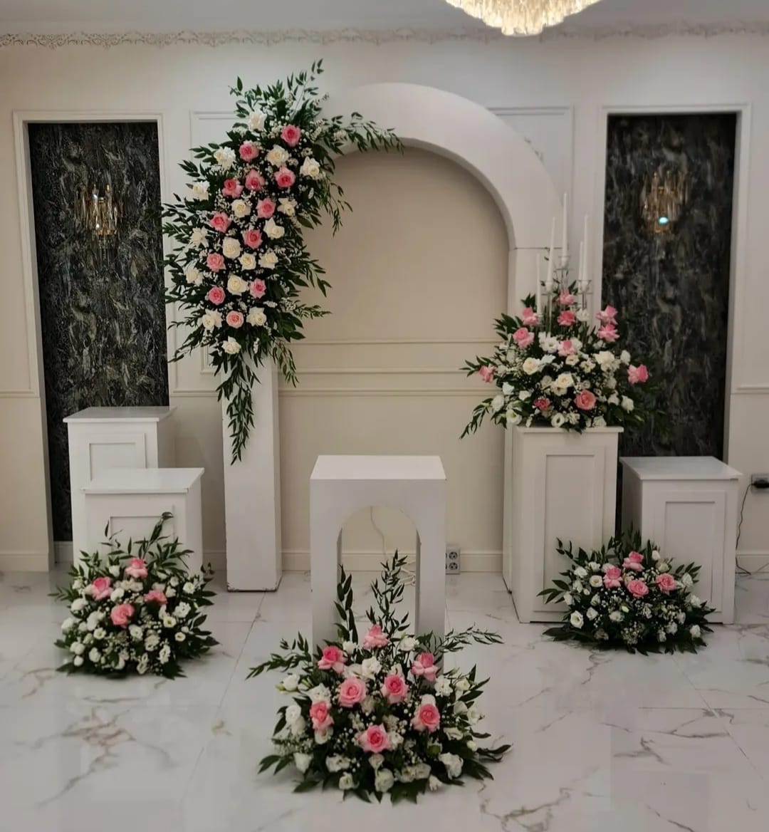 Corporate event decor